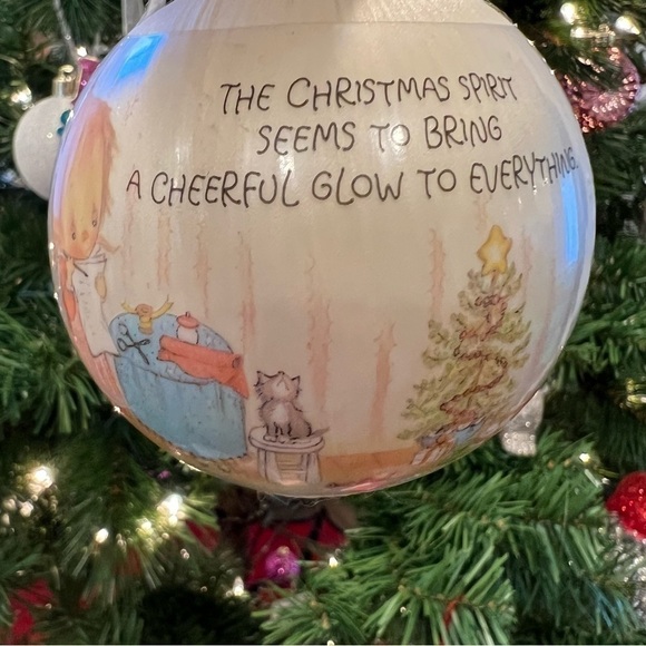 Vintage Betsy Clark Hallmark Precious Moments Christmas Tree Ornament - Picture 8 of 10